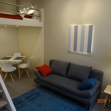Old Buda Studio Apartment Budapest Bagian luar foto